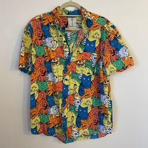 Kitty Multicolor Short Sleeve Burton Down (unisex)